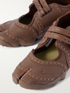 Nike Air Rift embellished leather split-toe sneakers
